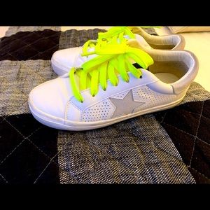 Super Adorbs Steve Madden STARLING WHITE MULTI